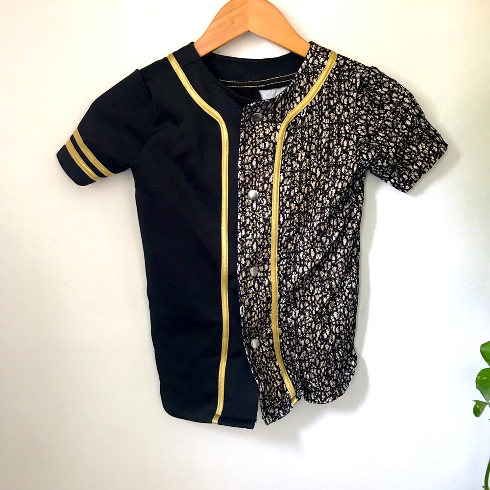 Metallic dance shirt size small